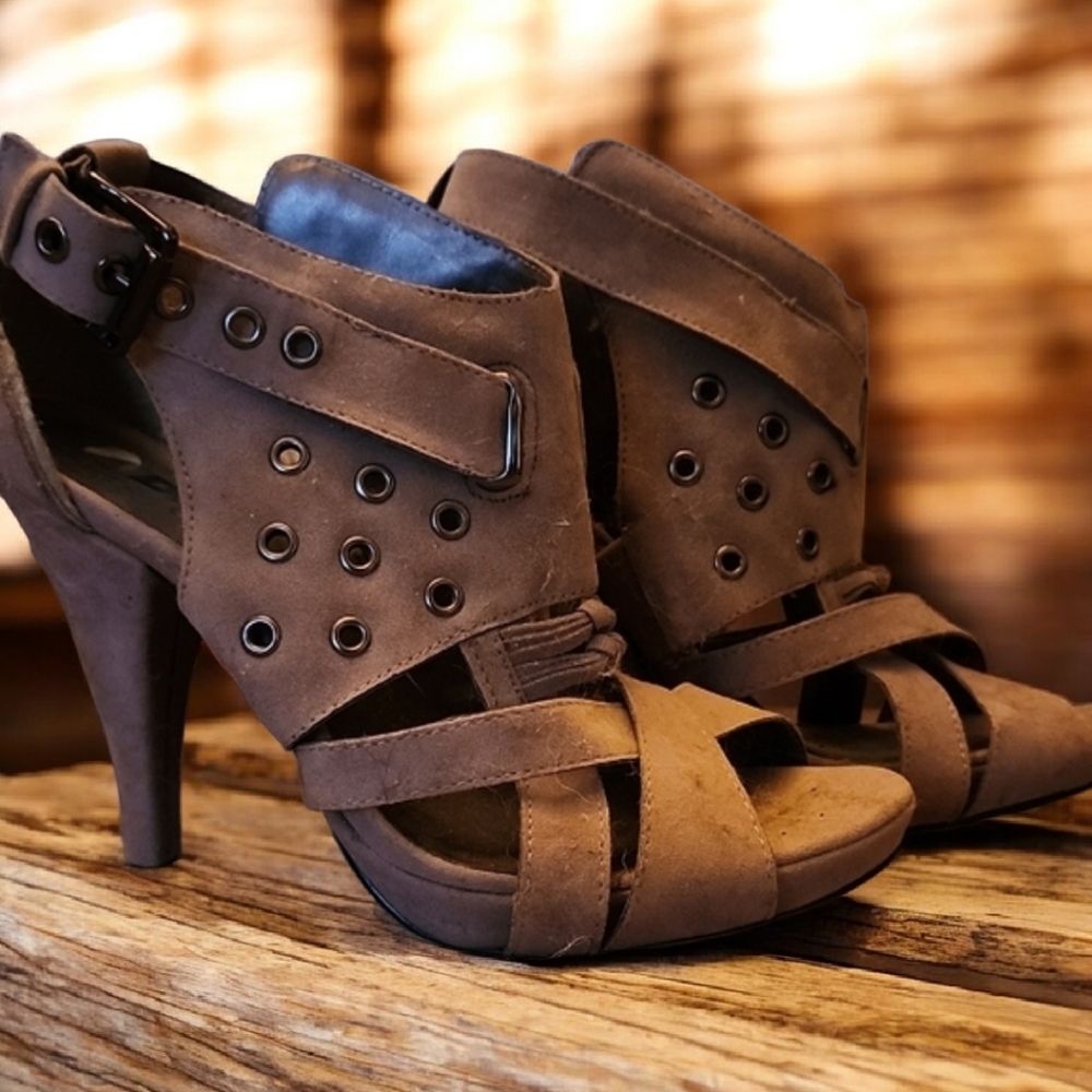 Beige Heels